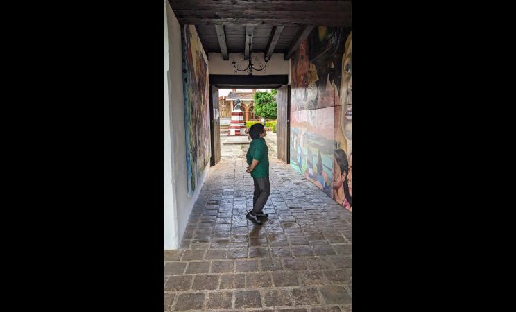 Enjoying art at the Cultural Center of del Carmen